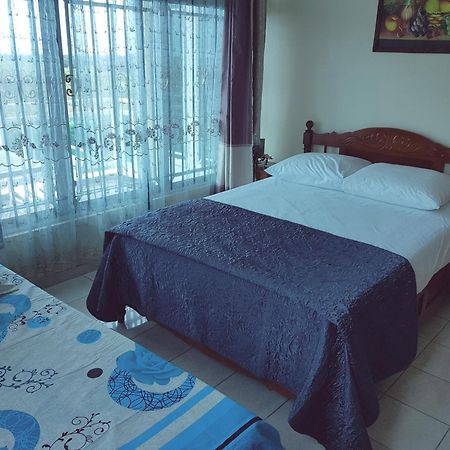 Luxor Residence Guesthouse Belle Mare Ruang foto