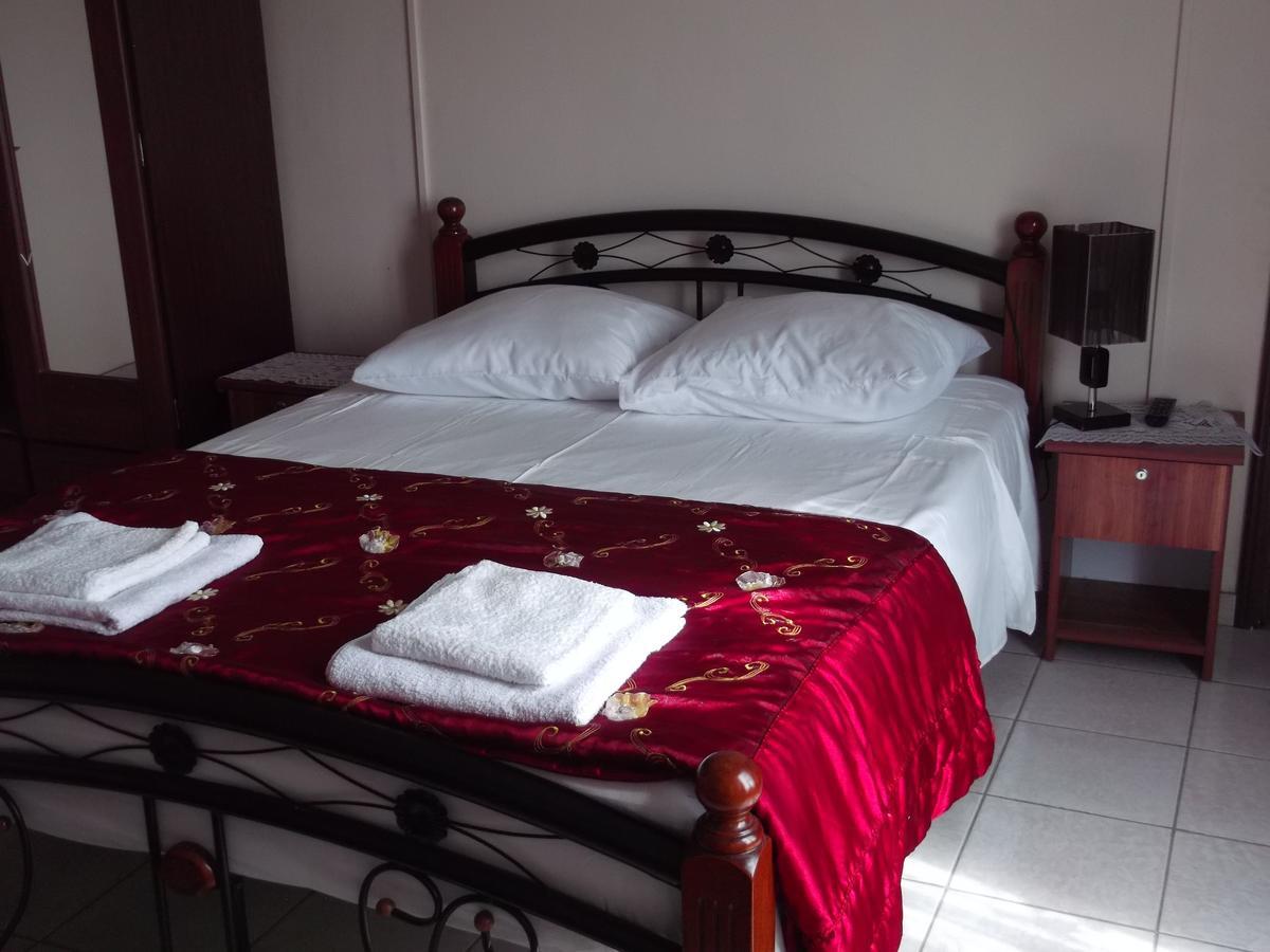 Luxor Residence Guesthouse Belle Mare Bagian luar foto